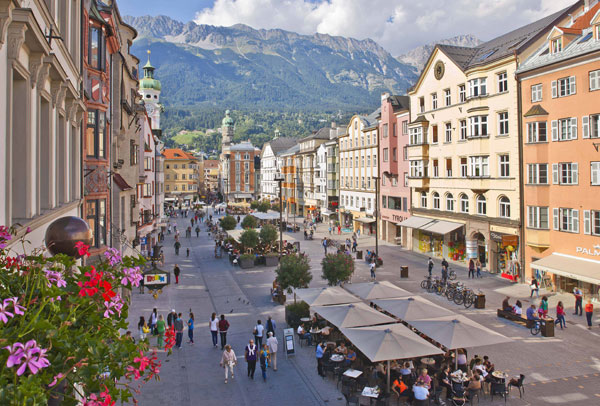 Innsbruck_Maria_Theresien_Strasse_B